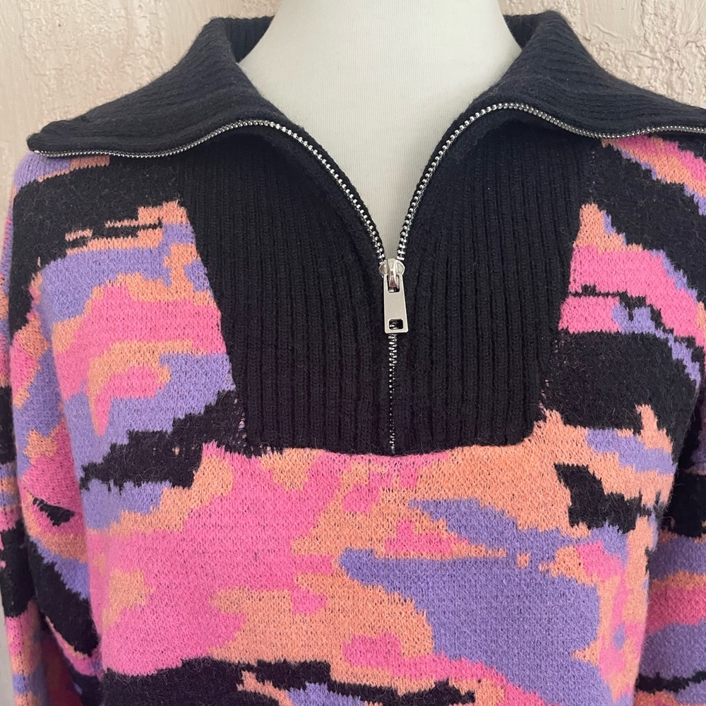 Jodifl Camouflage Sweater - Picture 3 of 4